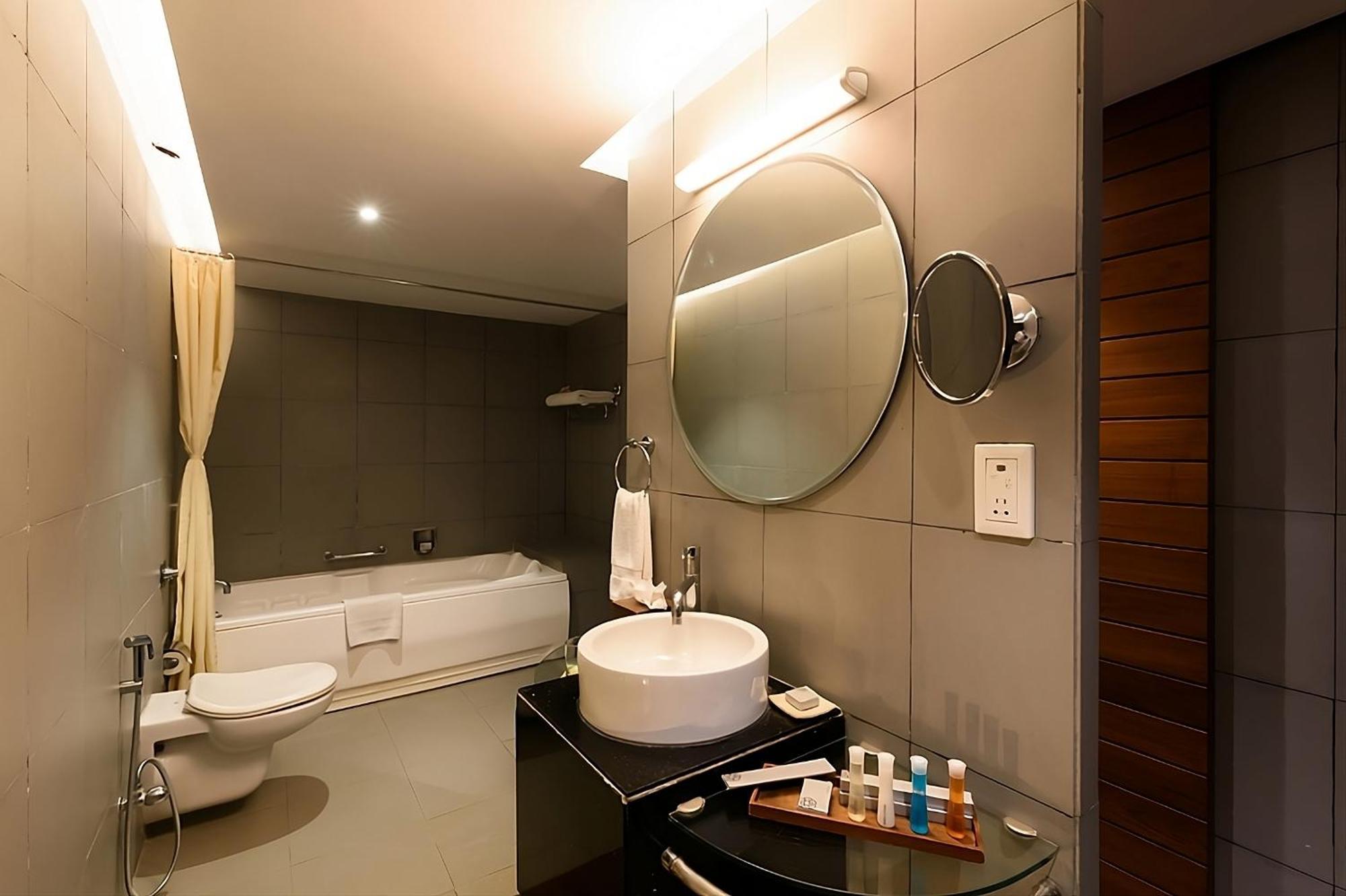 The Golkonda Resort And Spa Hyderabad Eksteriør billede
